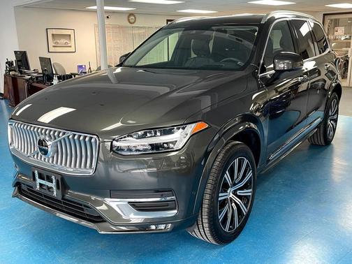 2022 Volvo XC90 T6 Inscription