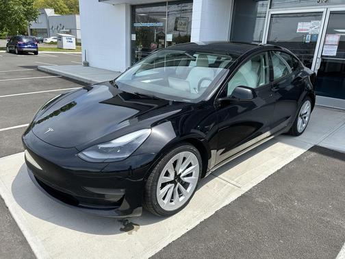 Solid Black 2022 Tesla Model 3 Long Range