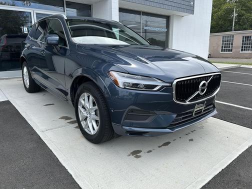 2019 Volvo XC60 T5 Momentum