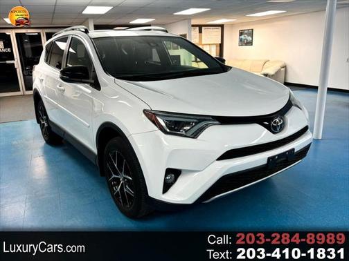2018 Toyota RAV4 SE
