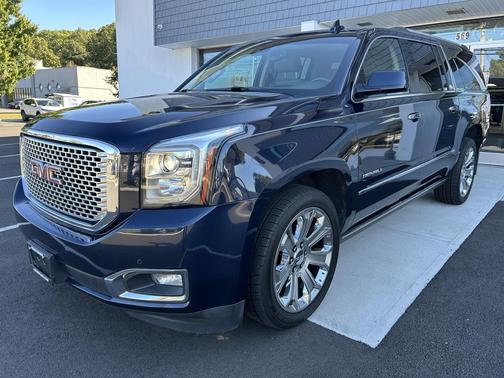 2017 GMC Yukon XL Denali