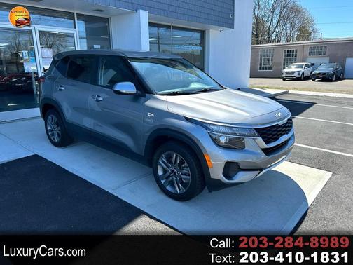 Steel Gray 2022 Kia Seltos LX