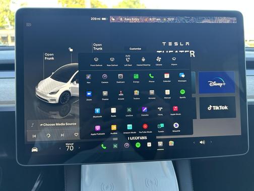 2022 Tesla Model Y Long Range Dual Motor All-Wheel Drive