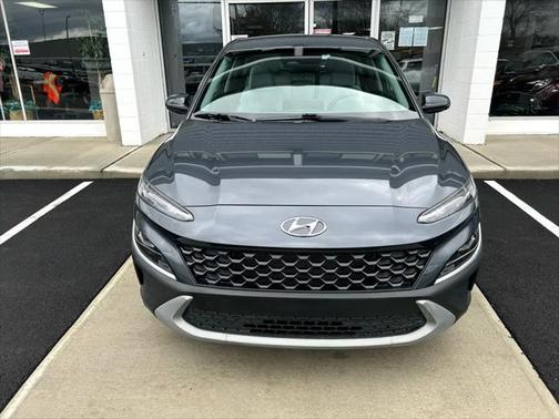 2022 Hyundai KONA SE