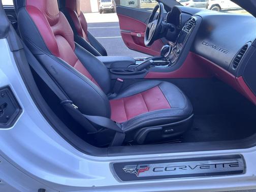 Arctic White 2013 Chevrolet Corvette Grand Sport