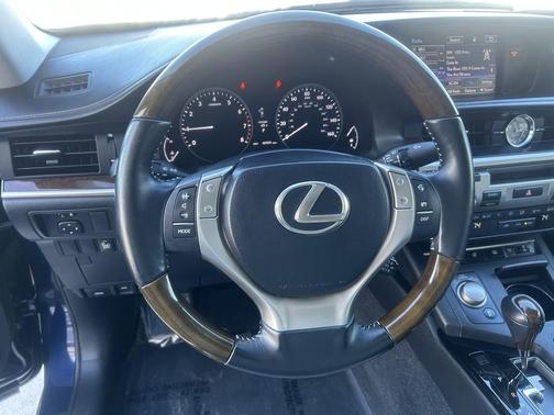 2015 Lexus ES 350 Base