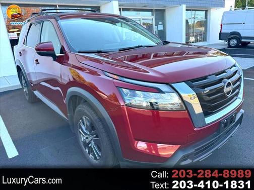 2022 Nissan Pathfinder SV 4WD