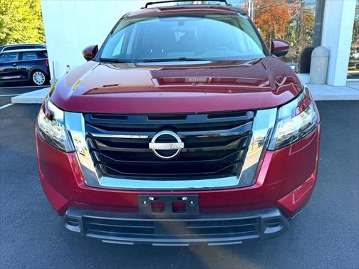 2022 Nissan Pathfinder SV 4WD