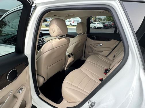 2020 Mercedes-Benz GLC 300 4MATIC