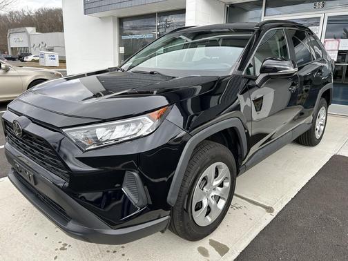 2019 Toyota RAV4 LE