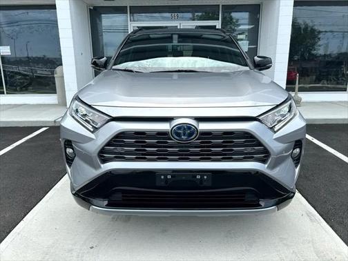 2021 Toyota RAV4 Hybrid SE