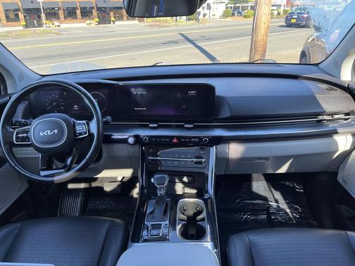 2022 Kia Carnival SX Prestige