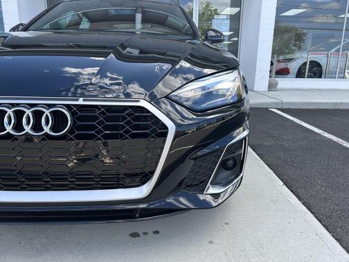Mythos Black Metallic 2022 Audi A5 Sportback 45 S Line Premium