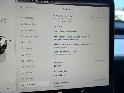 White 2023 Tesla Model Y Long Range AWD