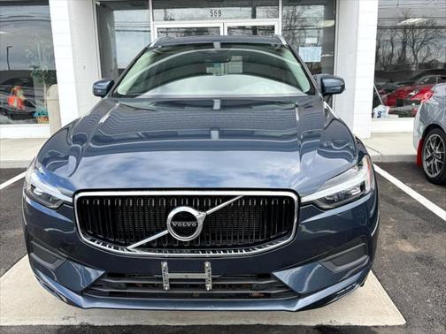 2021 Volvo XC60 T5 Momentum