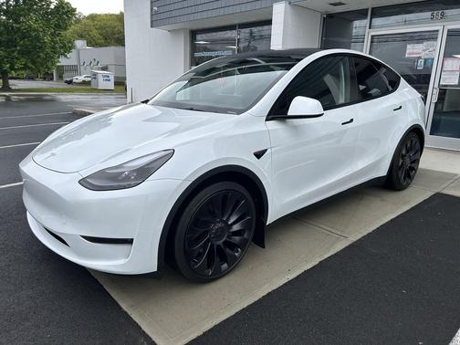 - 2024 Tesla Model Y Performance Dual Motor All-Wheel Drive