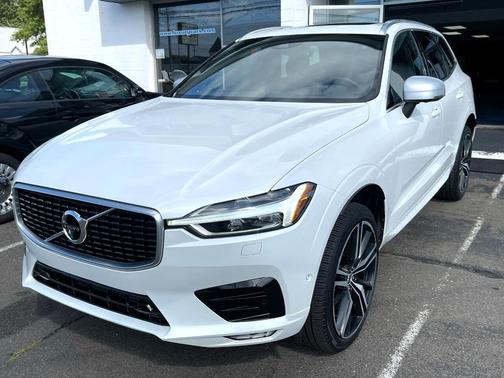 2019 Volvo XC60 T5 R-Design
