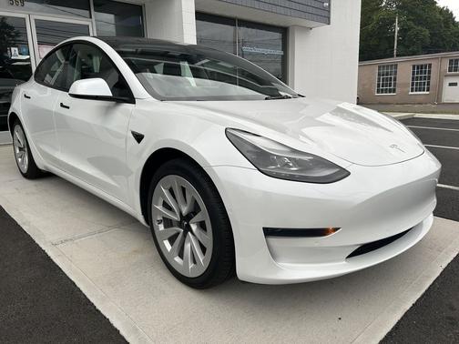 2023 Tesla Model 3 Standard Range