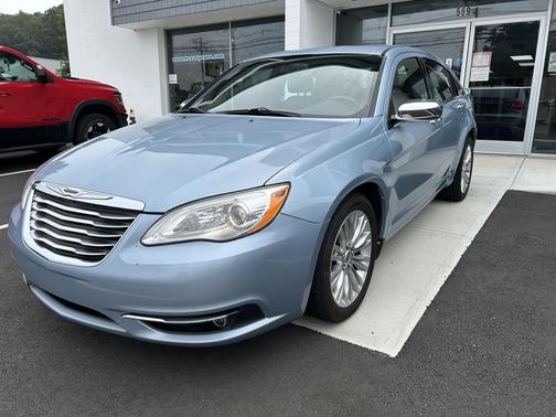 2012 Chrysler 200 Limited