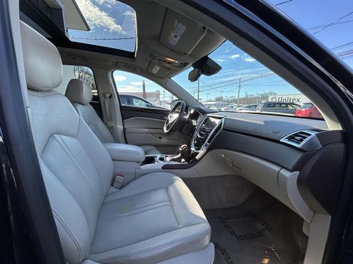 2014 Cadillac SRX Performance Collection