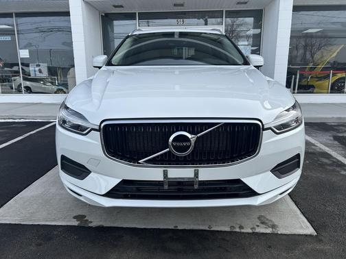 2019 Volvo XC60 T6 Momentum