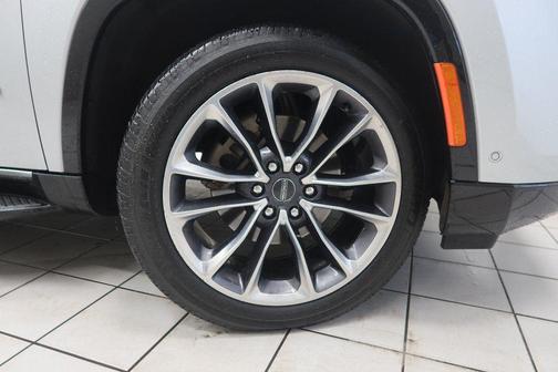 2023 Jeep Wagoneer L Series II 4x4