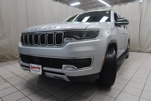 2023 Jeep Wagoneer L Series II 4x4