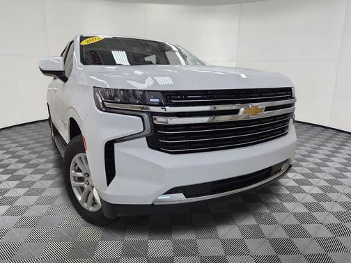 Summit White 2021 Chevrolet Suburban LT