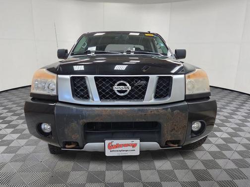 Galaxy Black Metallic 2014 Nissan Titan PRO-4X