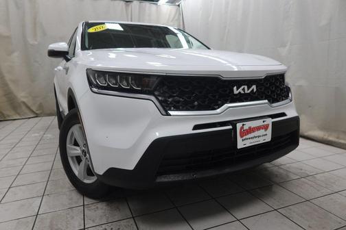 2023 Kia Sorento LX