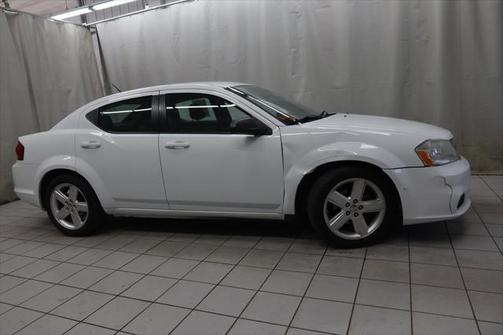 2013 Dodge Avenger SE