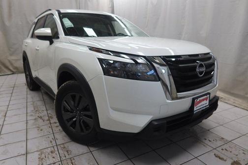 2023 Nissan Pathfinder SV 4WD