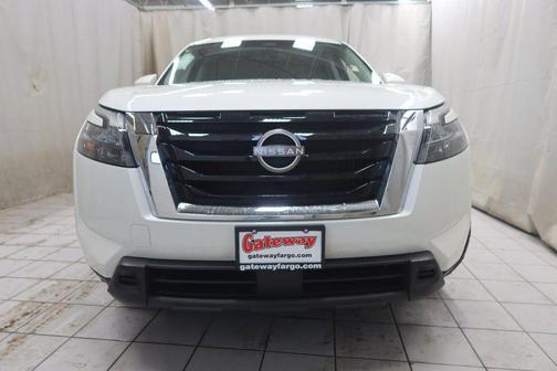 2023 Nissan Pathfinder SV 4WD