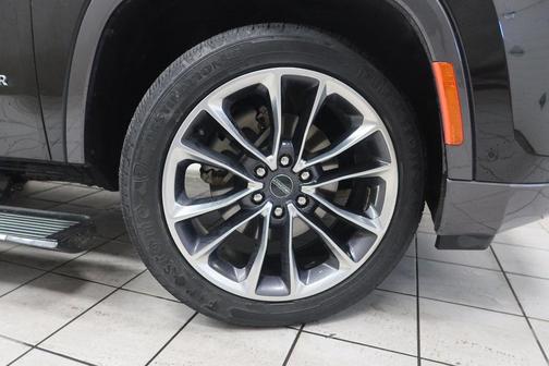 2022 Jeep Wagoneer Series III 4x4