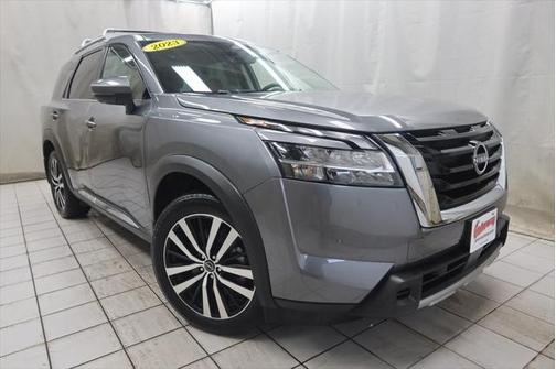 2023 Nissan Pathfinder Platinum 4WD