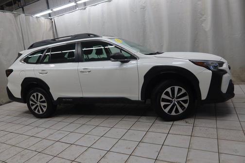 2024 Subaru Outback Base