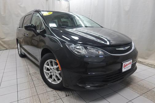 2020 Chrysler Voyager LXI