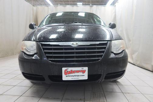 2006 Chrysler Town & Country Touring