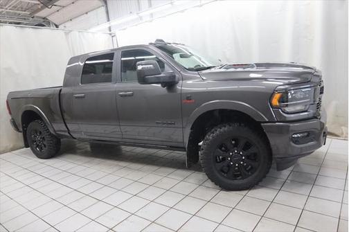 2024 RAM 3500 Limited Mega Cab 4x4 6'4' Box