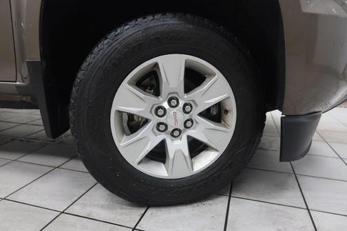 2017 GMC Canyon SLE