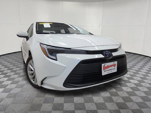 Ice Cap 2025 Toyota Corolla Hybrid LE