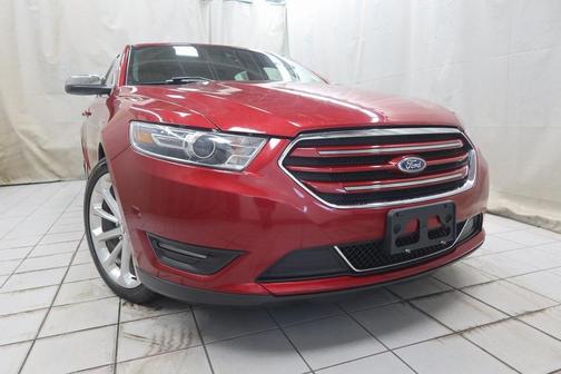 2017 Ford Taurus Limited
