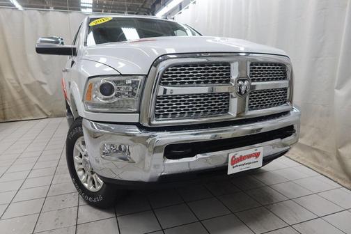 2018 RAM 2500 Laramie Crew Cab 4x4 6'4' Box
