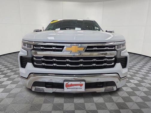 Summit White 2022 Chevrolet Silverado 1500 LTZ