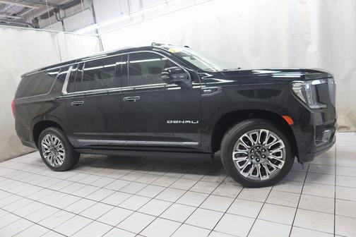 2023 GMC Yukon XL Denali Ultimate