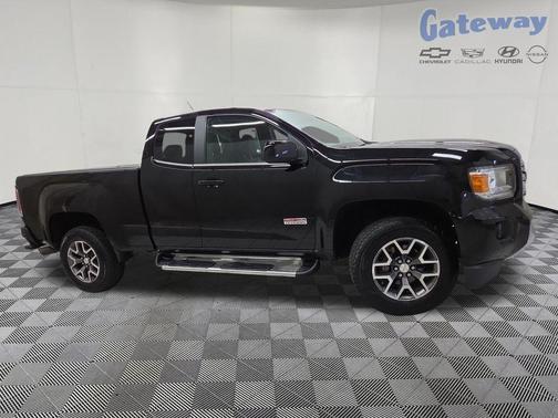 Onyx Black 2015 GMC Canyon SLE