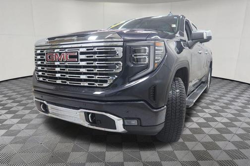 Onyx Black 2022 GMC Sierra 1500 Denali