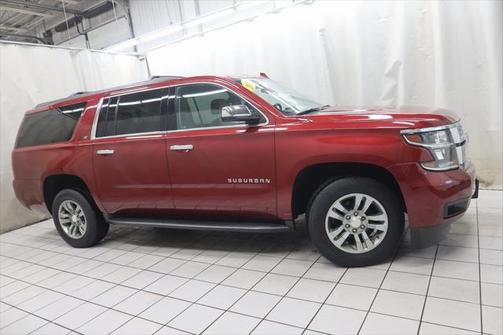 2017 Chevrolet Suburban LT