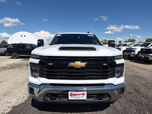 Summit White 2025 Chevrolet Silverado 2500 WT