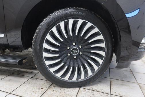 2019 Lincoln Navigator Black Label